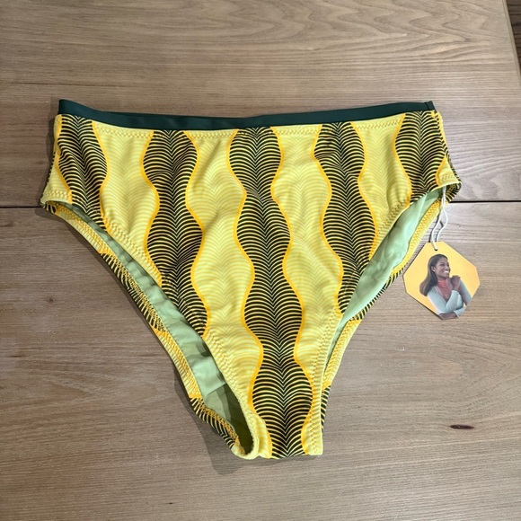 FeNoel x Target High Rise High Leg Cheeky‎ Bikini Bottom - Picture 2 of 4